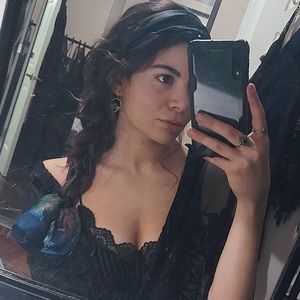 🖤 meet the posher 🖤